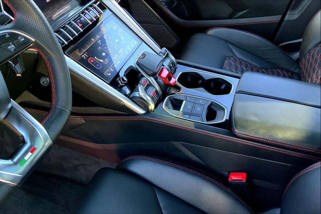 used 2020 Lamborghini Urus car, priced at $184,999