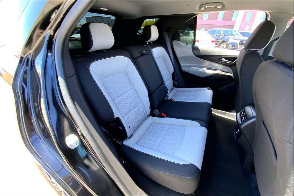 used 2024 Chevrolet Equinox car, priced at $22,119