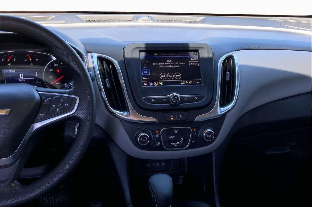 used 2024 Chevrolet Equinox car, priced at $22,400