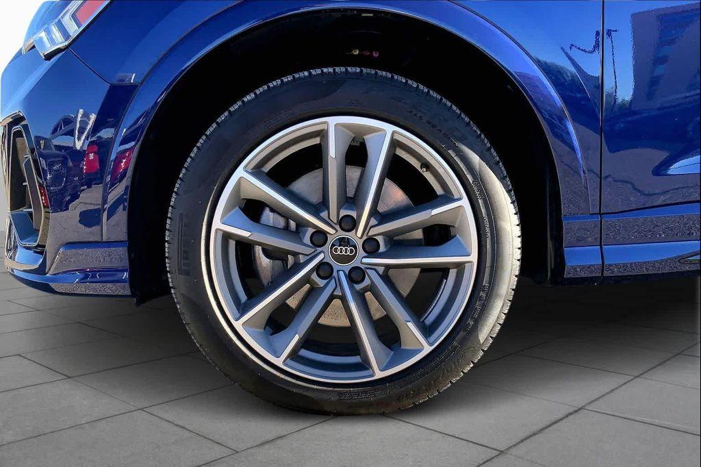 used 2025 Audi Q3 car, priced at $36,999