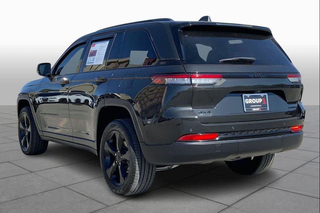 used 2024 Jeep Grand Cherokee car, priced at $34,790