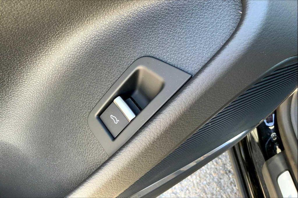 new 2026 Audi Q8 car, priced at $86,450