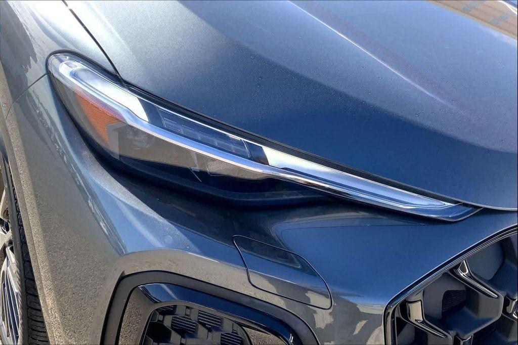 new 2025 Audi SQ5 car, priced at $74,501