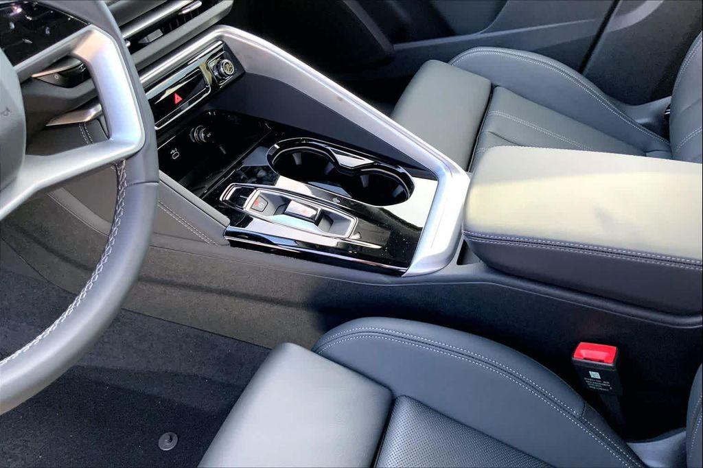 new 2025 Audi Q5 car, priced at $58,370