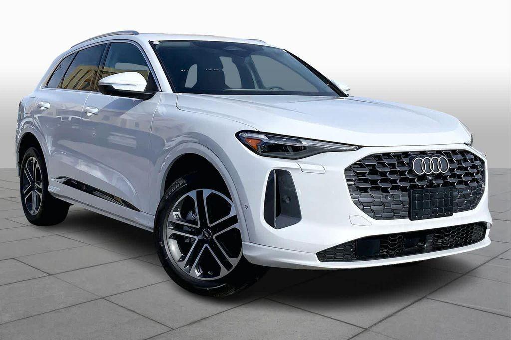 new 2025 Audi Q5 car, priced at $58,370