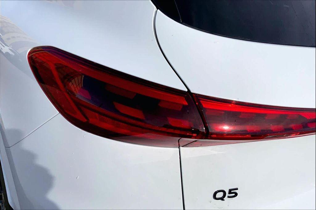 new 2025 Audi Q5 car, priced at $58,370