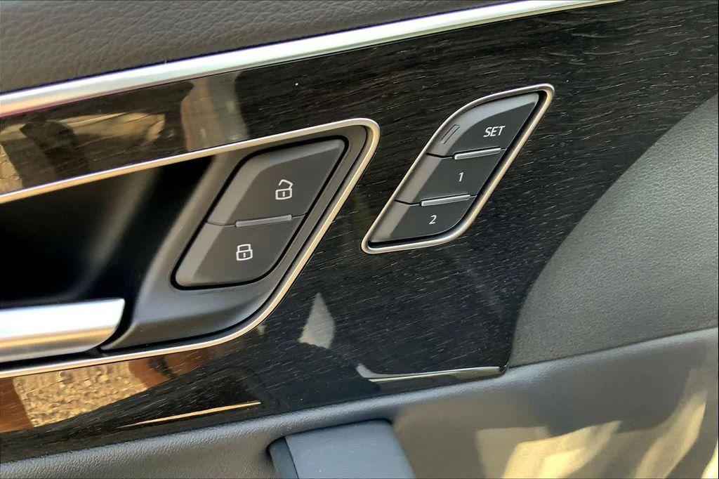 new 2026 Audi Q7 car, priced at $74,233