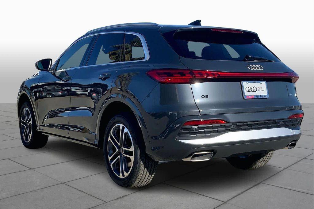 new 2025 Audi Q5 car, priced at $59,680