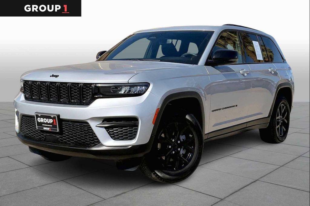 used 2024 Jeep Grand Cherokee car, priced at $29,335