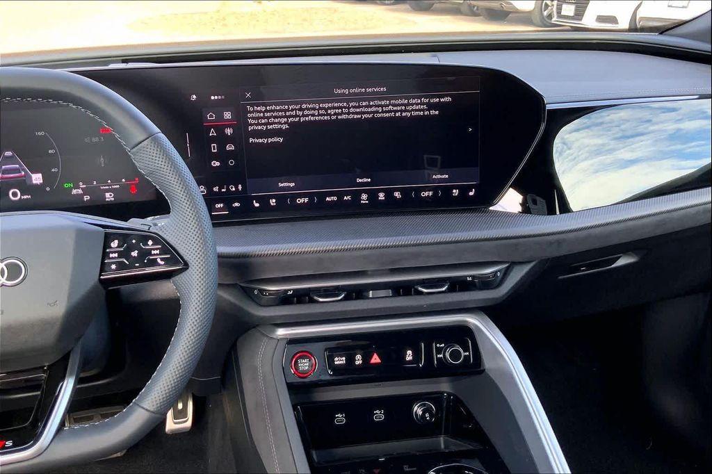 new 2025 Audi SQ5 car, priced at $72,905