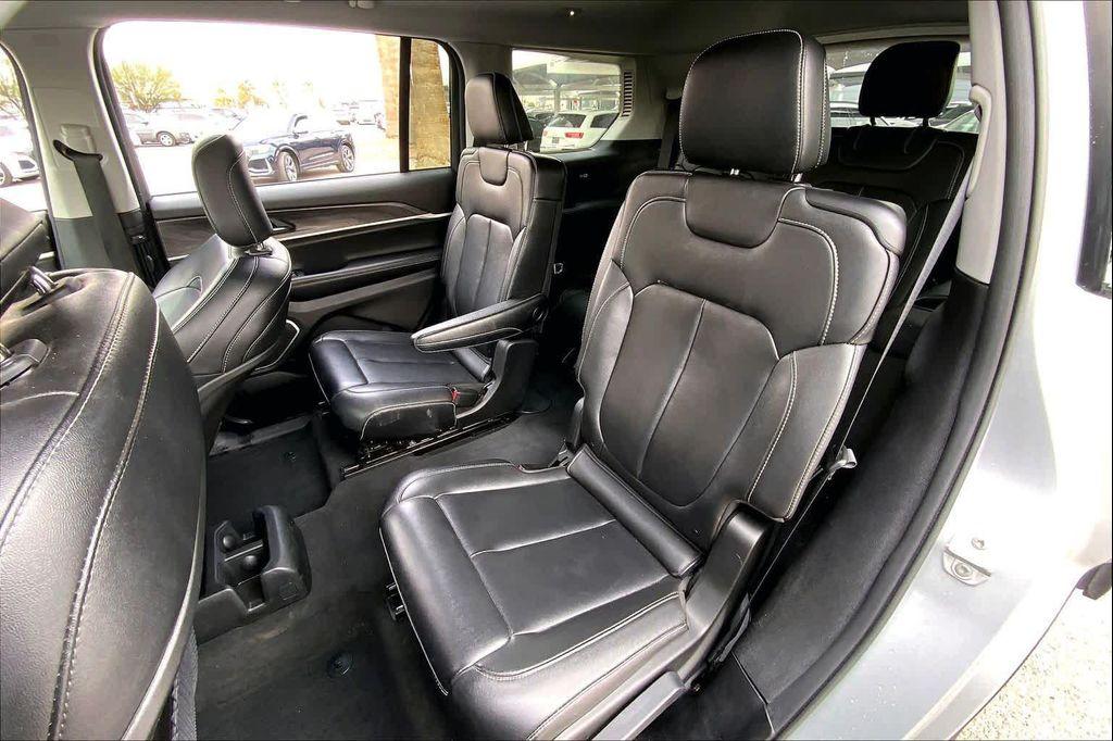 used 2024 Jeep Grand Cherokee L car, priced at $29,999