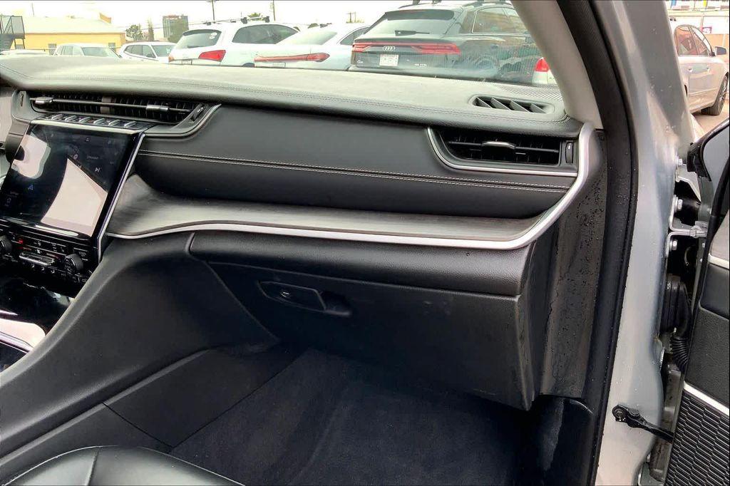 used 2024 Jeep Grand Cherokee L car, priced at $29,999