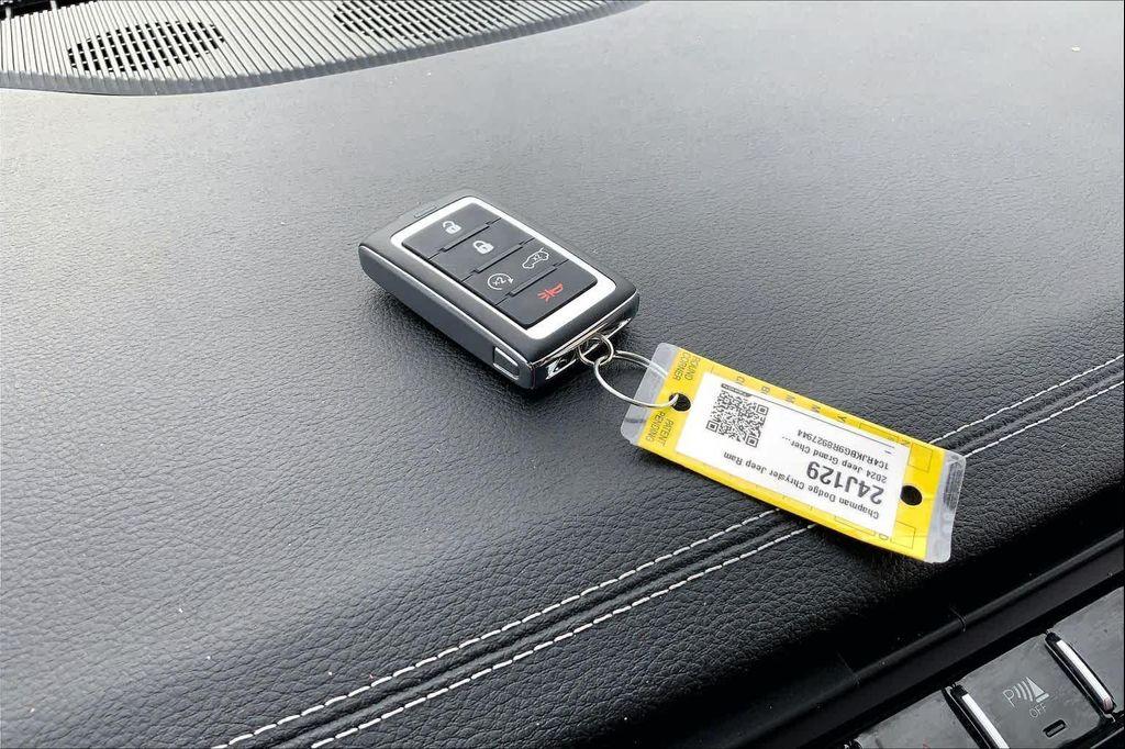 used 2024 Jeep Grand Cherokee L car, priced at $29,999