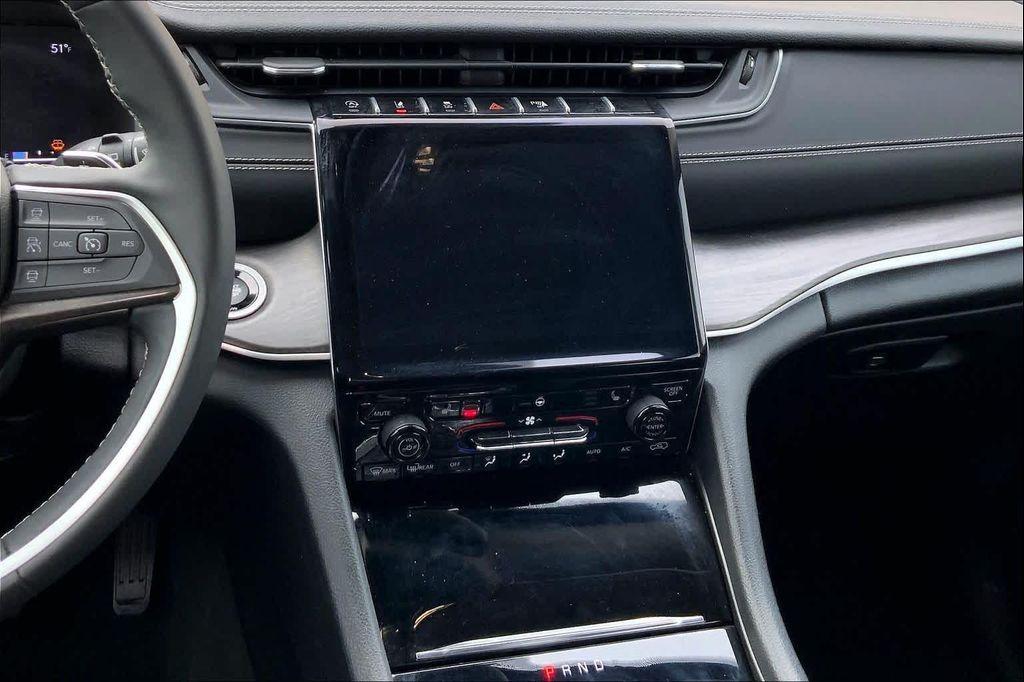 used 2024 Jeep Grand Cherokee L car, priced at $29,999