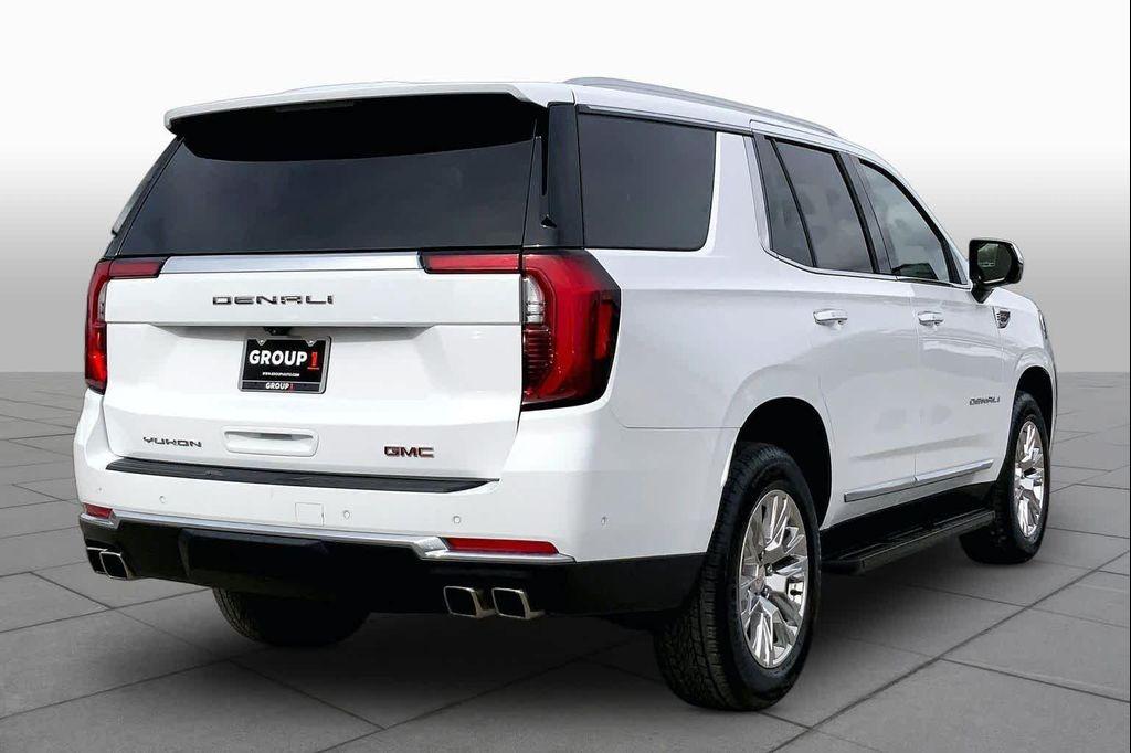 used 2025 GMC Yukon car, priced at $70,422