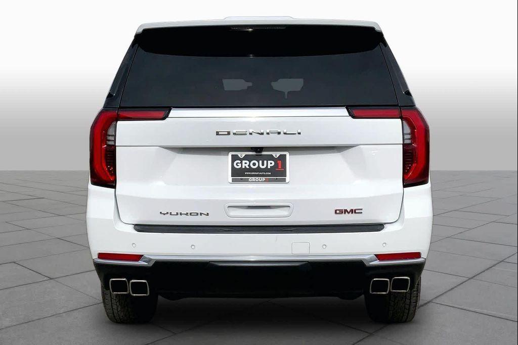 used 2025 GMC Yukon car, priced at $70,422