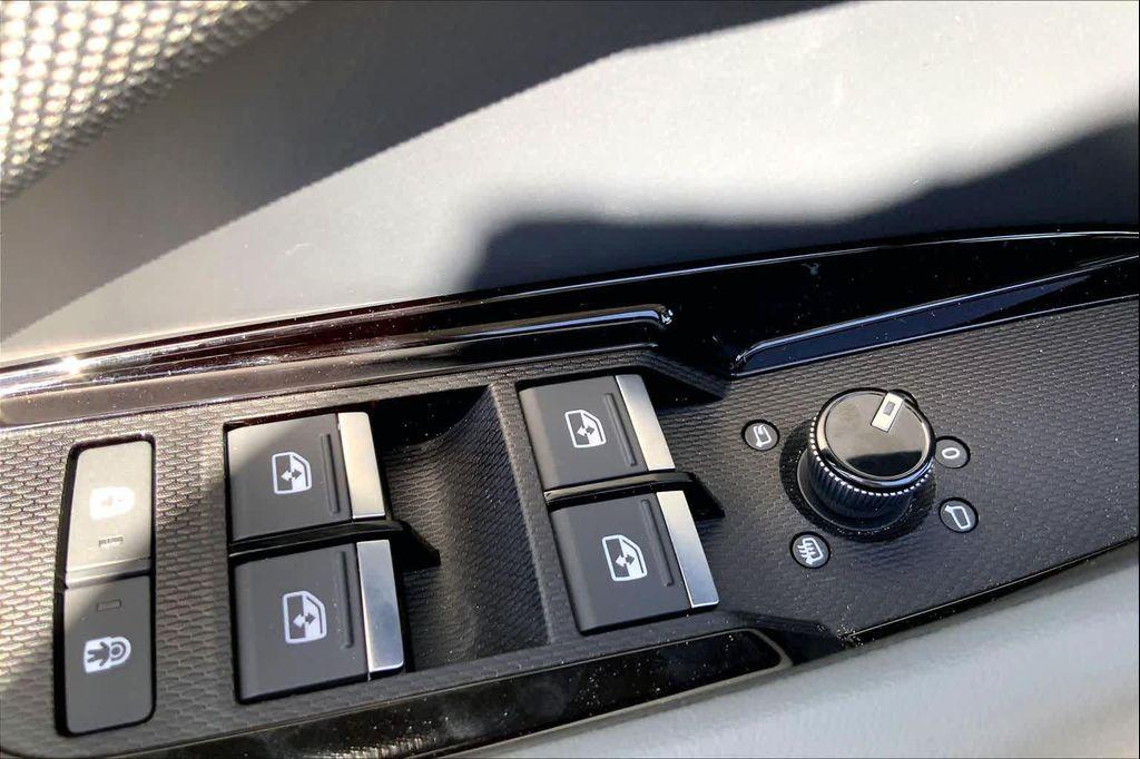 new 2026 Audi Q3 car, priced at $48,170