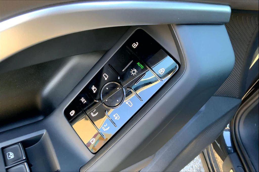 new 2025 Audi Q5 car, priced at $54,950