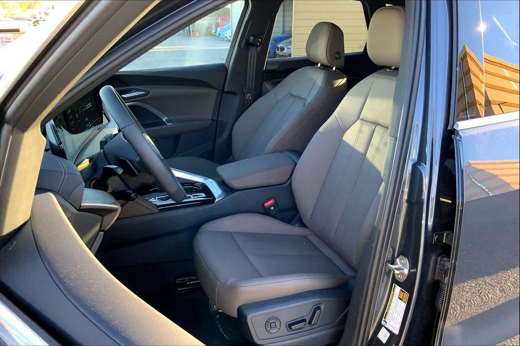 new 2025 Audi Q5 car, priced at $54,950