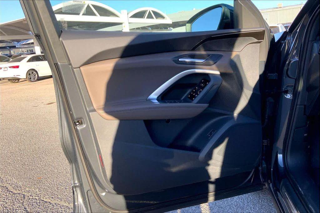 new 2025 Audi Q5 car, priced at $54,950