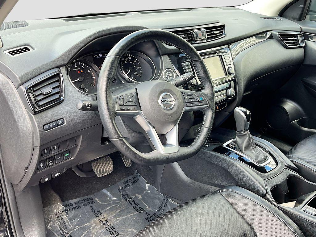 used 2022 Nissan Rogue Sport car, priced at $19,400