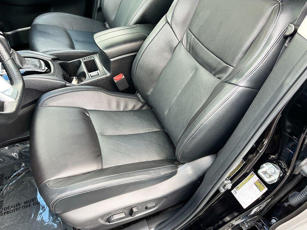 used 2022 Nissan Rogue Sport car, priced at $19,400