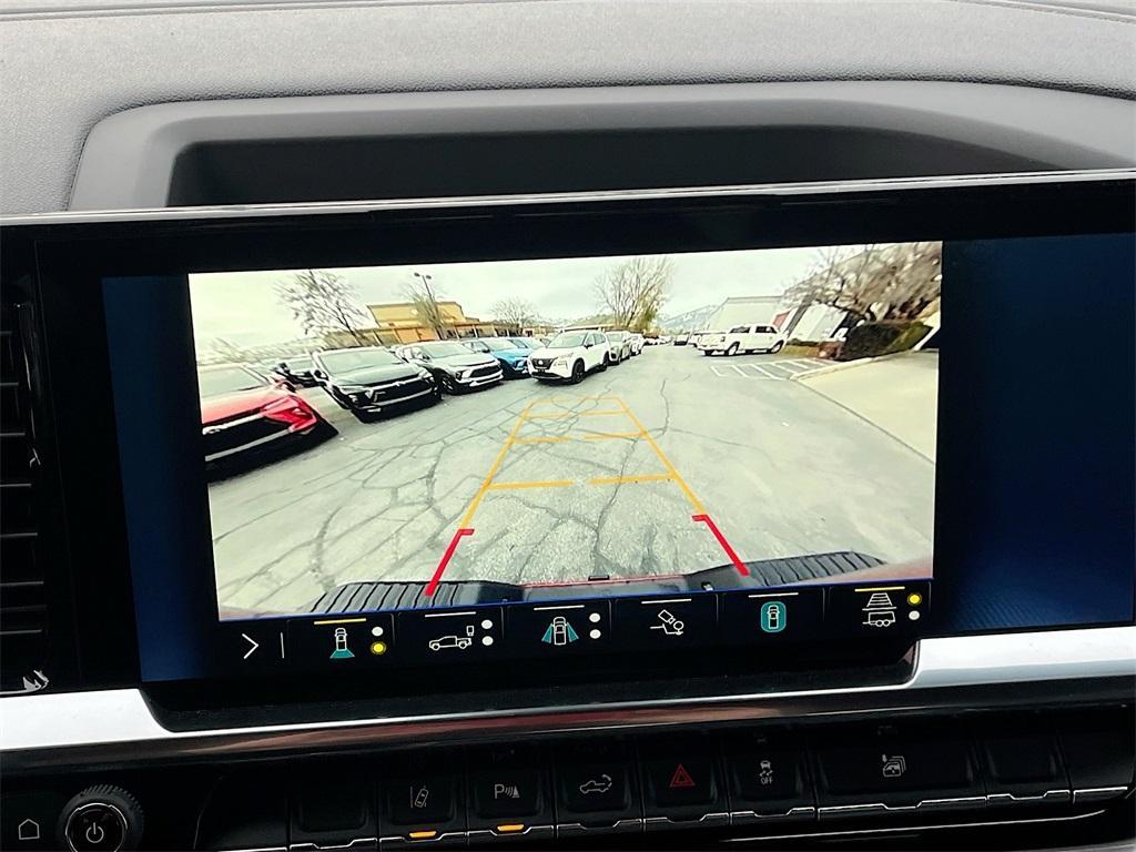 used 2025 Chevrolet Silverado 3500 car, priced at $61,200