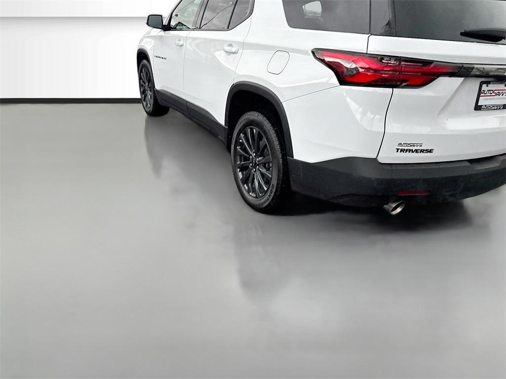used 2023 Chevrolet Traverse car, priced at $31,200