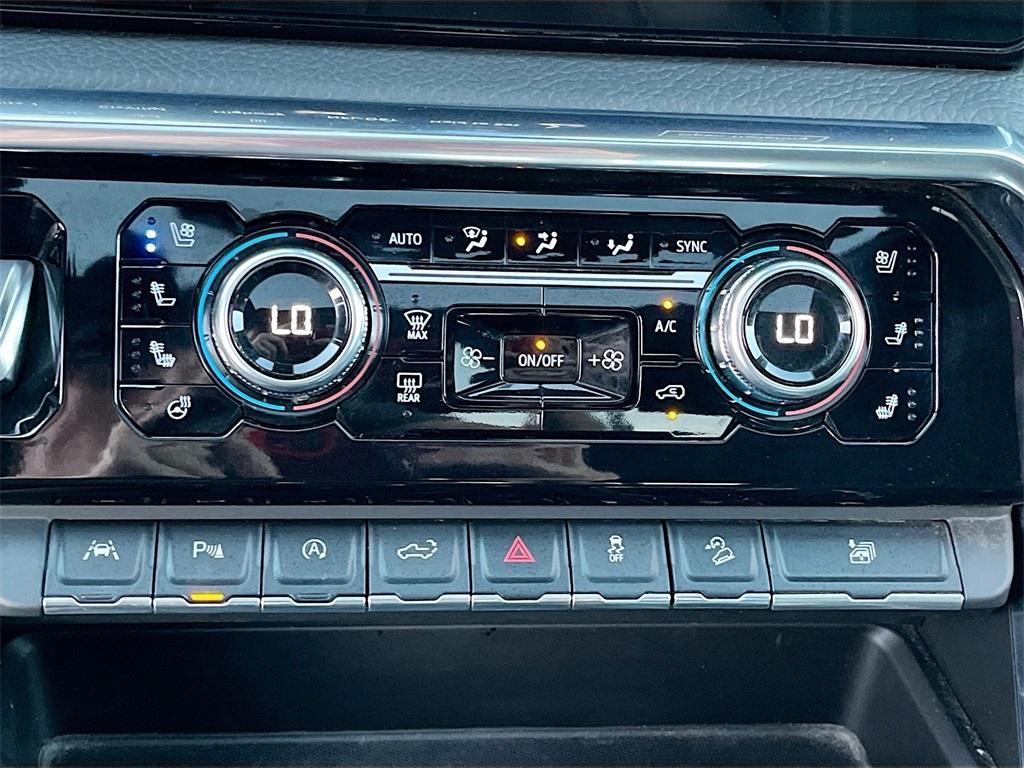 used 2023 GMC Sierra 1500 car, priced at $45,000