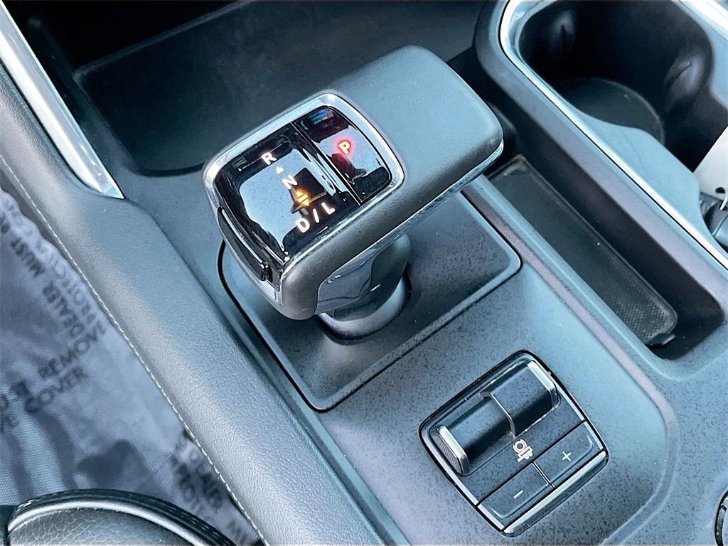 used 2023 GMC Sierra 1500 car, priced at $45,000