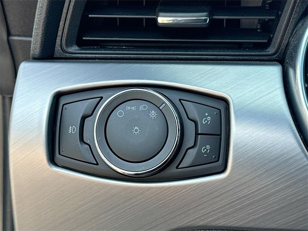 used 2023 Ford Mustang car, priced at $29,400