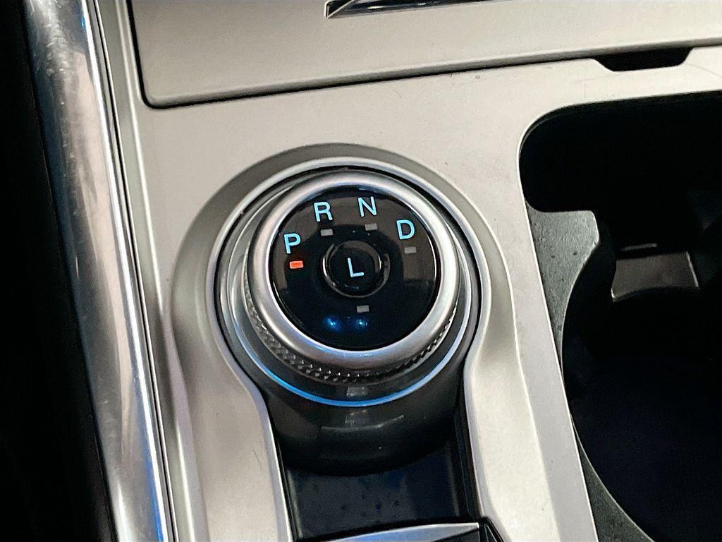 used 2024 Ford Explorer car, priced at $25,800