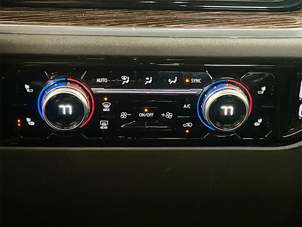 used 2023 GMC Sierra 1500 car, priced at $38,000