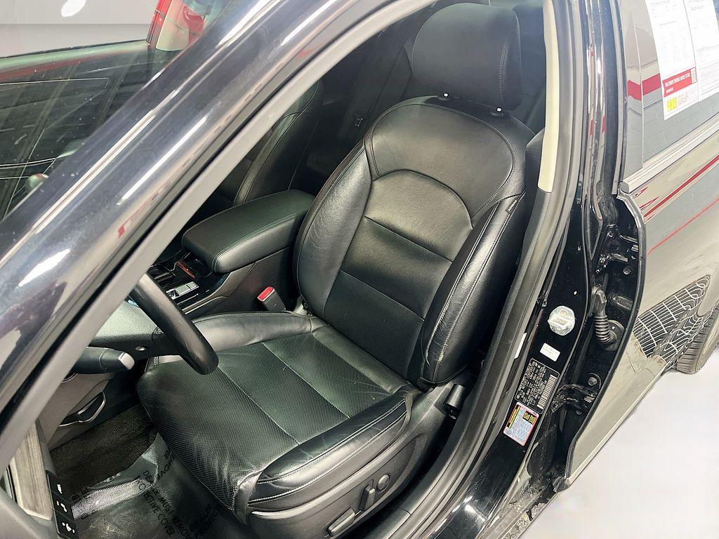 used 2020 Kia Cadenza car, priced at $17,800