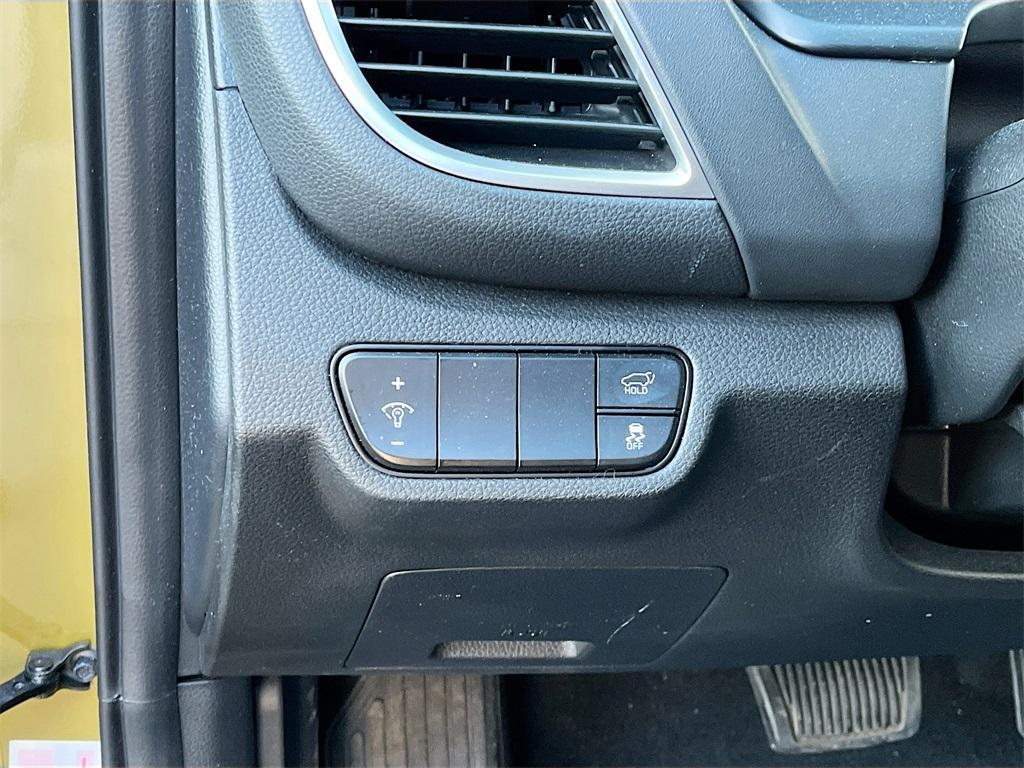 used 2024 Kia Seltos car, priced at $20,700