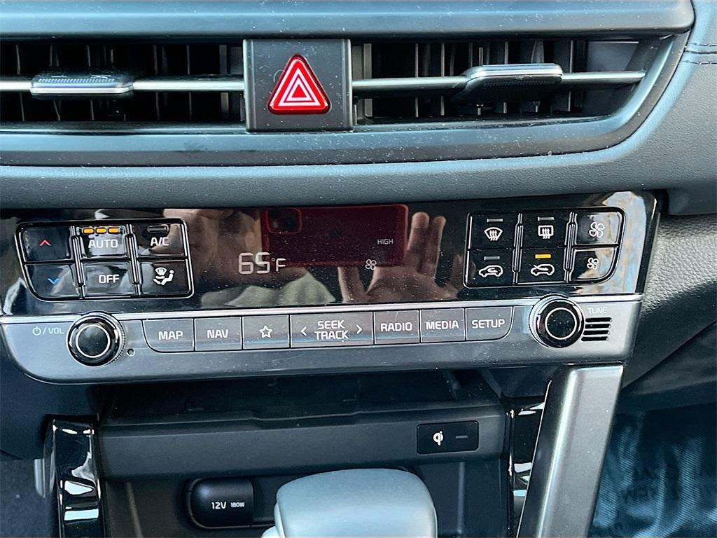 used 2024 Kia Seltos car, priced at $20,700