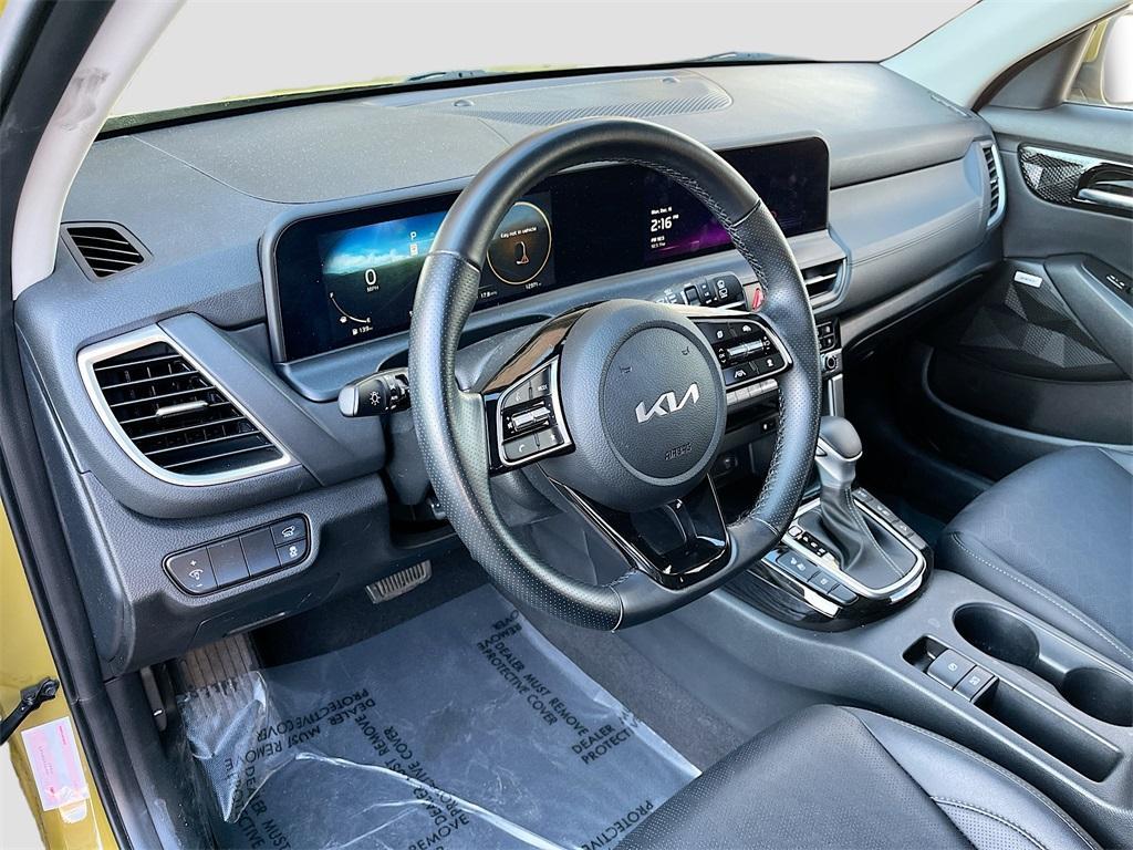used 2024 Kia Seltos car, priced at $20,700