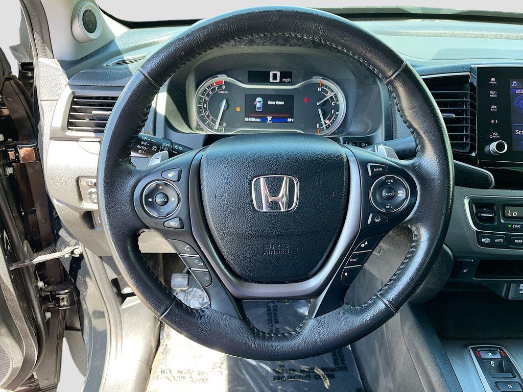 used 2023 Honda Ridgeline car, priced at $28,000