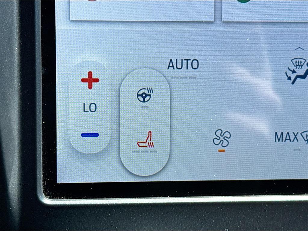 used 2022 Ford Edge car, priced at $21,200