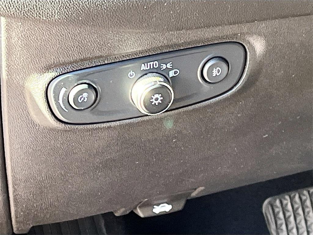 used 2020 Chevrolet Equinox car, priced at $19,800