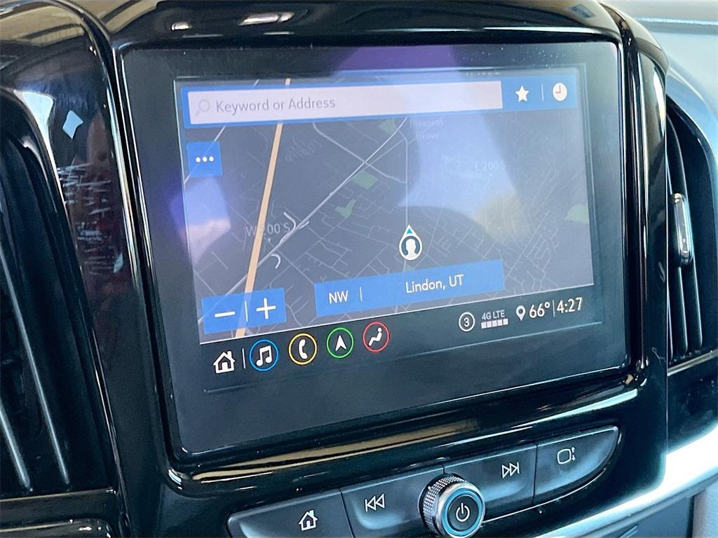 used 2020 Chevrolet Traverse car, priced at $18,500