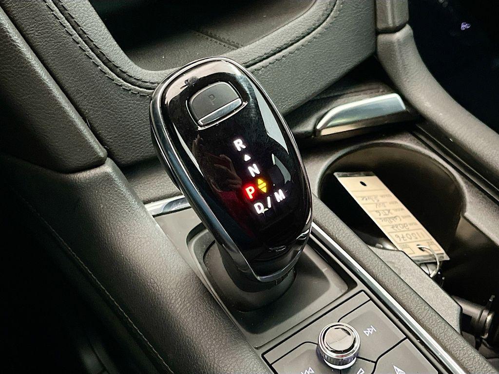 used 2022 Cadillac XT6 car, priced at $29,600