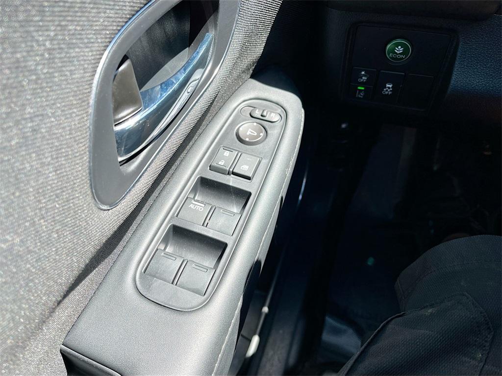 used 2022 Honda HR-V car, priced at $19,400