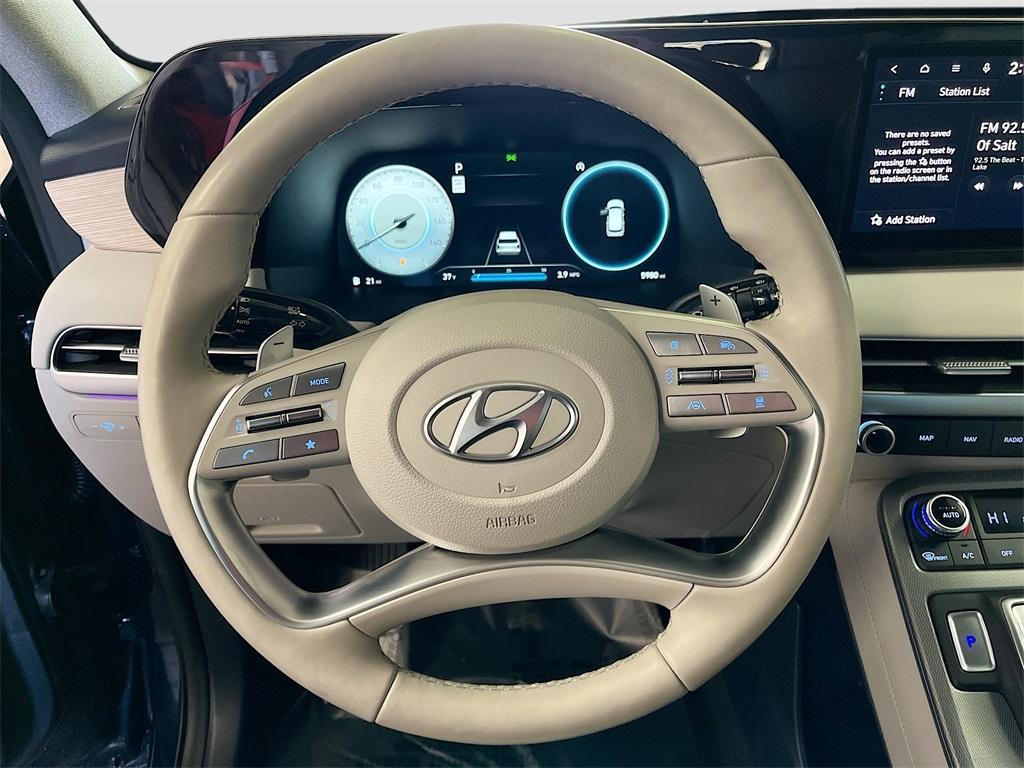 used 2025 Hyundai Palisade car, priced at $37,700