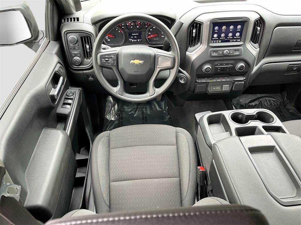 used 2024 Chevrolet Silverado 1500 car, priced at $30,400