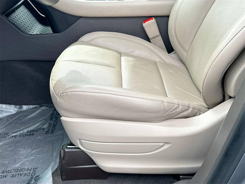 used 2023 Lincoln Aviator car, priced at $40,000