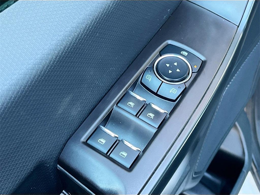 used 2023 Ford F-150 car, priced at $30,000