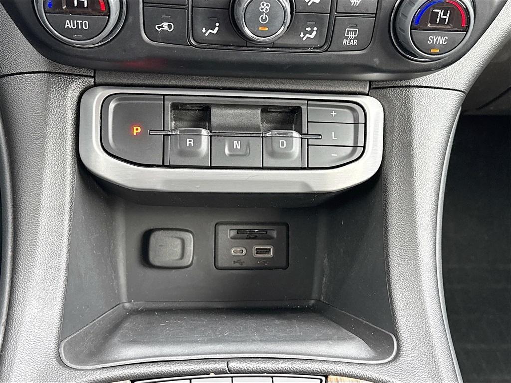 used 2023 GMC Acadia car, priced at $23,300