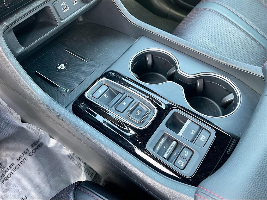 used 2025 Honda Pilot car, priced at $39,500