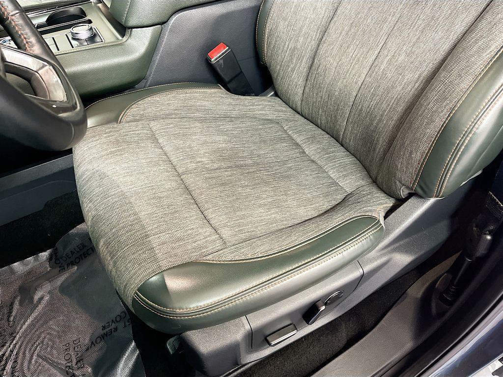 used 2024 Ford Expedition car, priced at $49,500